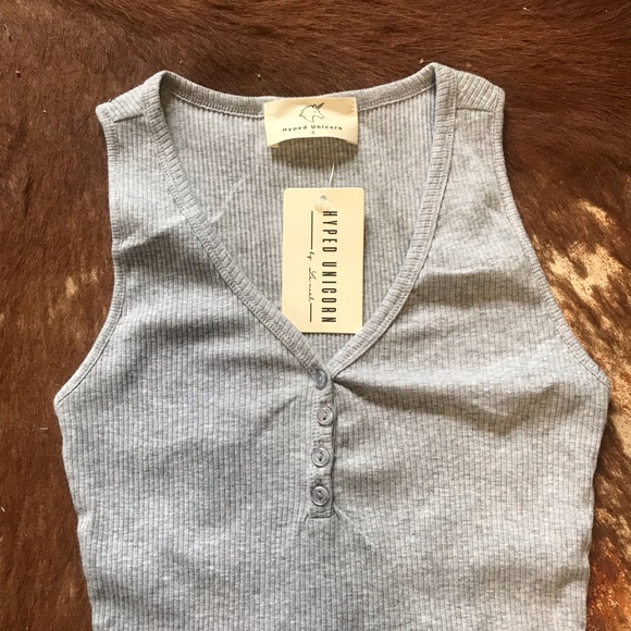 ❌END OF SUMMER SALE❌Gray Ribbed BodySuit - Picture 3 of 3